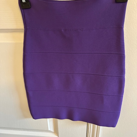 BCBG MaxAzria Simone bandage skirt - Picture 6 of 6